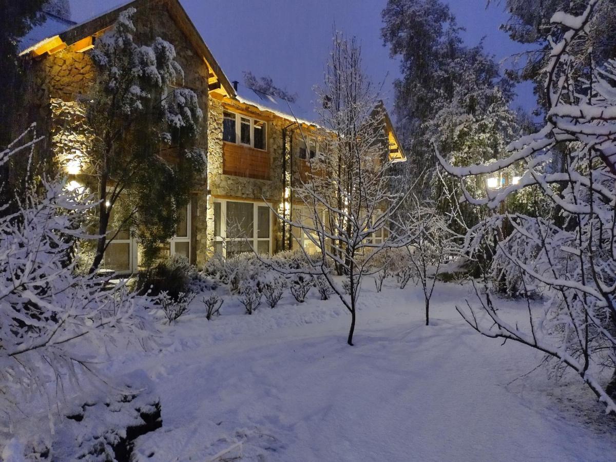 Hosteria Bajo Cero ビージャ・ラ・アンゴストゥーラ エクステリア 写真
