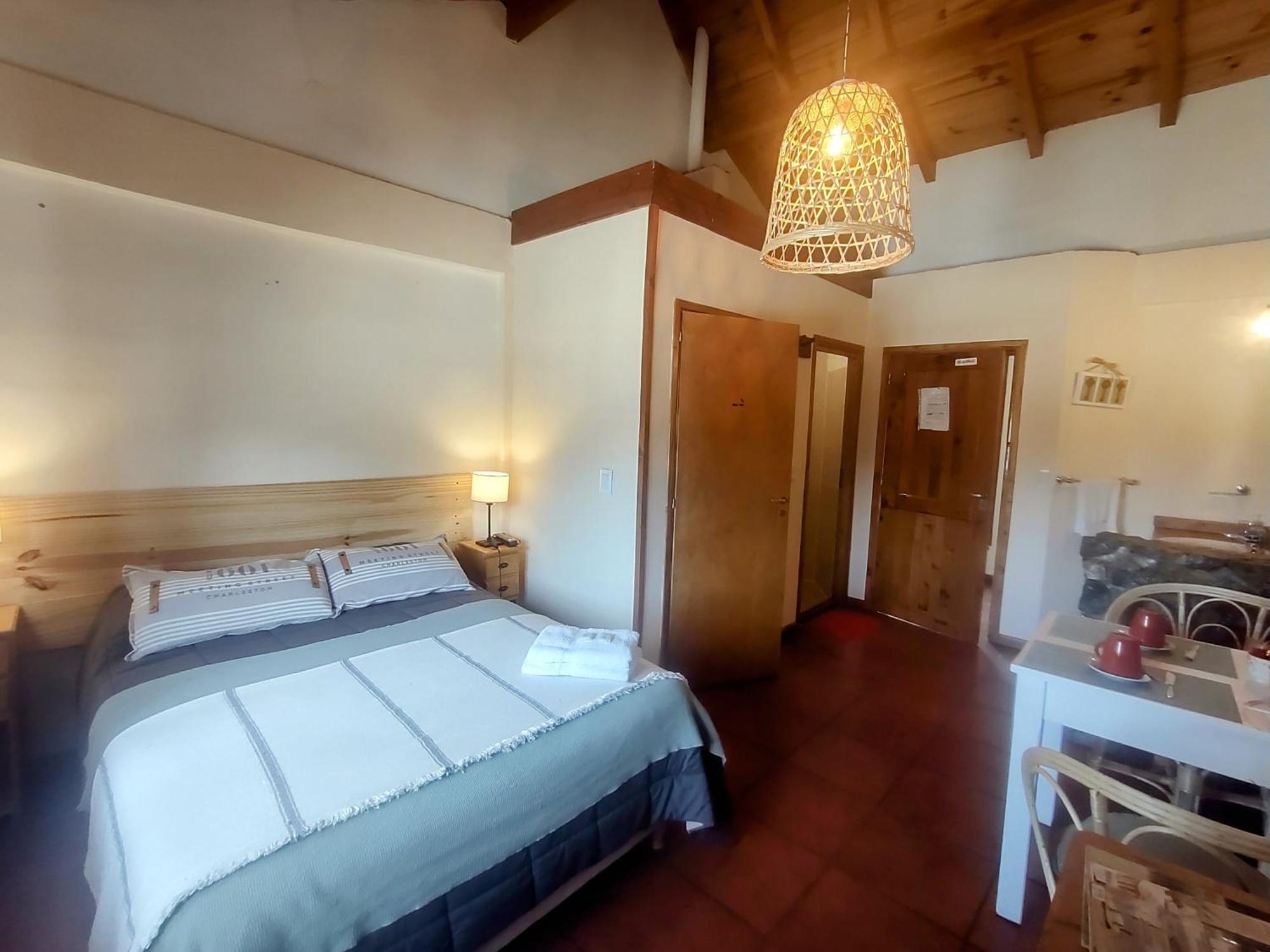 Hosteria Bajo Cero ビージャ・ラ・アンゴストゥーラ 部屋 写真