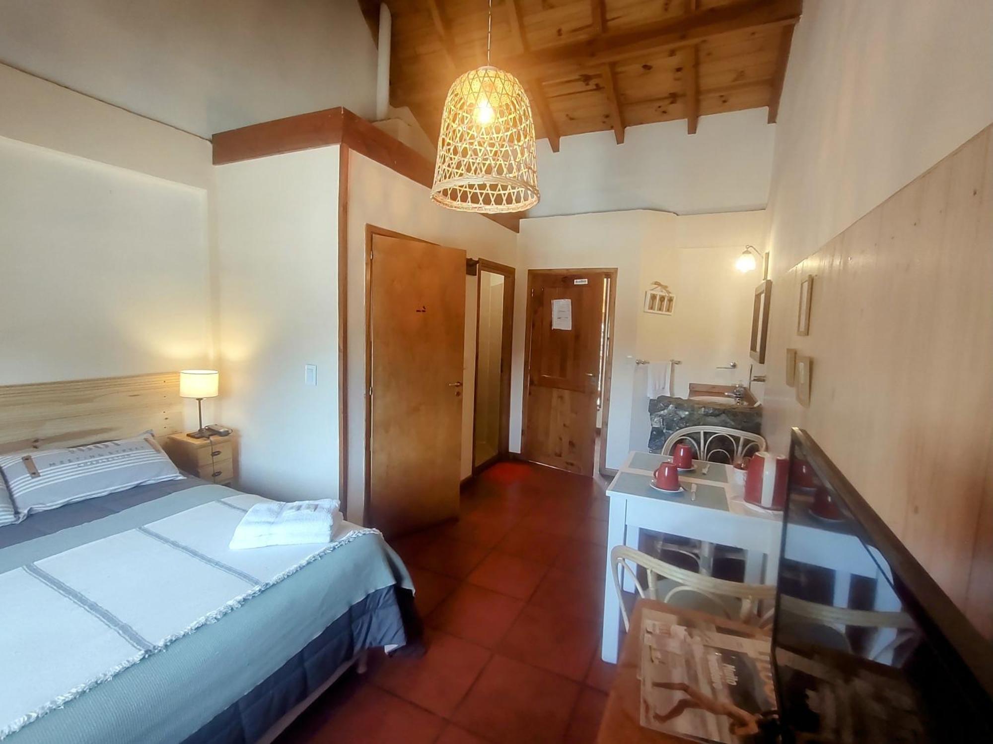 Hosteria Bajo Cero ビージャ・ラ・アンゴストゥーラ 部屋 写真